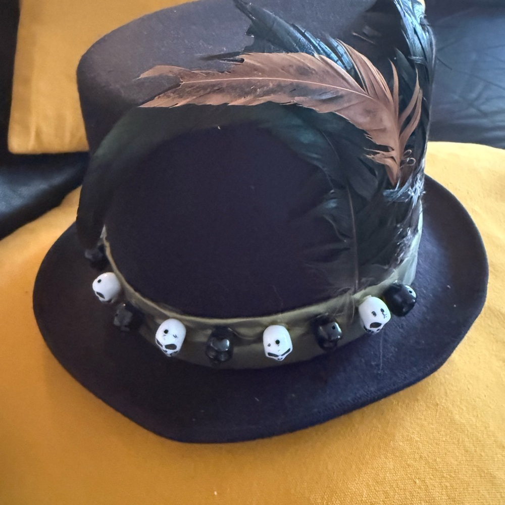 Black Felt Feathered Top Hat Halloween Skull Accents for Cosplay - Picture 11 of 11
